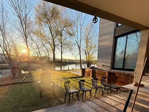 Impecable Casa en Alquiler Anual Amueblada