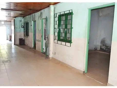 CASA LOTE PROPIO 10 x 20 mts CASTELAR OPORTUNIDAD