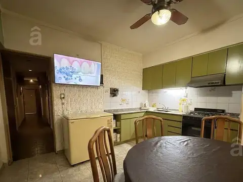Casa 3 ambientes con 2 baños