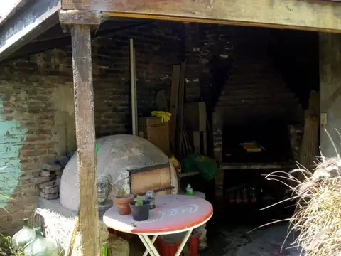 Unico  chalet de epoca en muy buen estado de conservacion