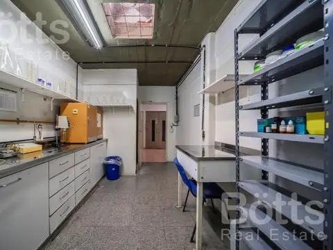 VENTA LABORATORIO EQUIPADO - FABRICA - VILLA GRAL MITRE