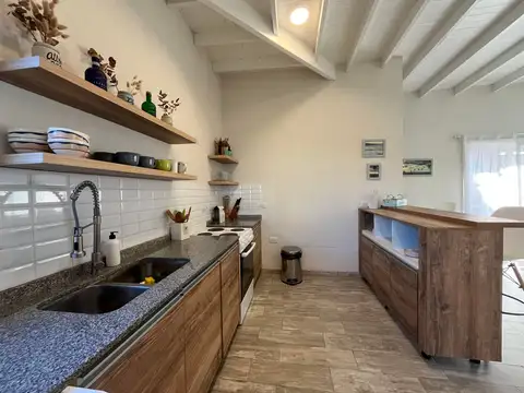 Casa en Alquiler Temporal con 1 cochera