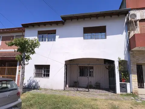 Casa en Jose León Suarez