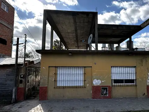 Oportunidad de inversión: lote 263 m² con casa a r