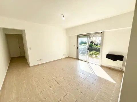 Departamento de 3 ambientes en alquiler. Villa Lugano.