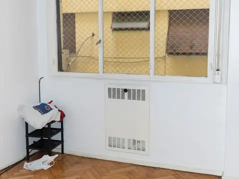 Departamento en Venta en Balvanera, USD 65.000