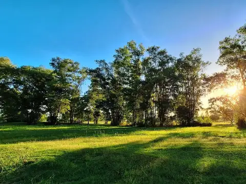 Terreno en Venta en Los Pinares Country Club, Countries y Barrios Cerrados en Exaltacion de la Cruz