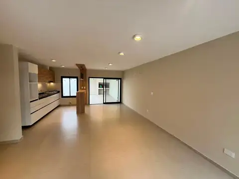 Departamento 4 ambientes con 2 baños