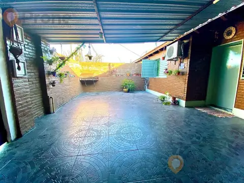 Provincias Unidas 1400 Bis.