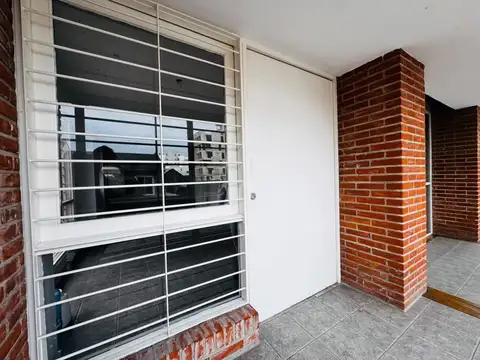 Oficina en Alquiler en Chauvin, $ 800.000