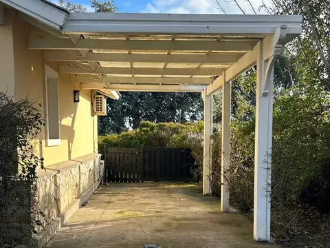 Casa en Alquiler de 4 dormitorios