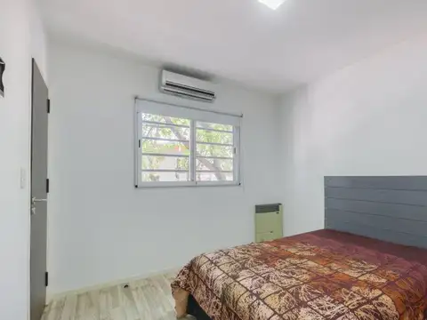 Depto Tipo Casa en Venta con 1 cocheras