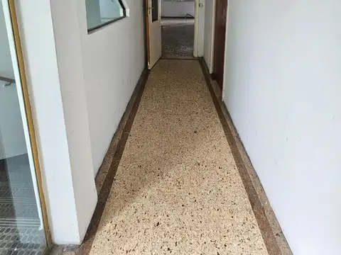 OFICINA EN PLENO CENTRO DE VILLA BALLESTER