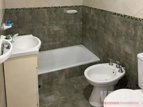 Depto Tipo Casa Monoambiente con 1 baño