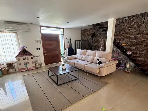 Casa en Venta en City Bell, USD 250.000