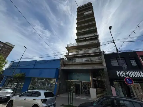 Av. Rocca 200, Piso 6