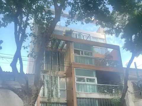 DEPARTAMENTO 1 DORMITORIO / AMOBLADO /COCHERA