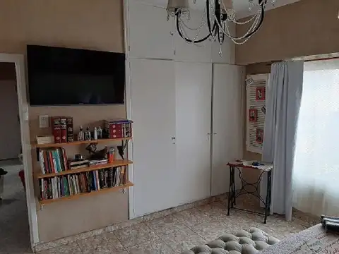 Depto Tipo Casa en Venta 45 años