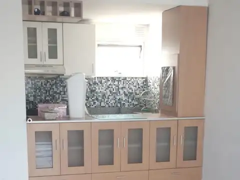 Departamento en Venta en Flores, USD 157.000