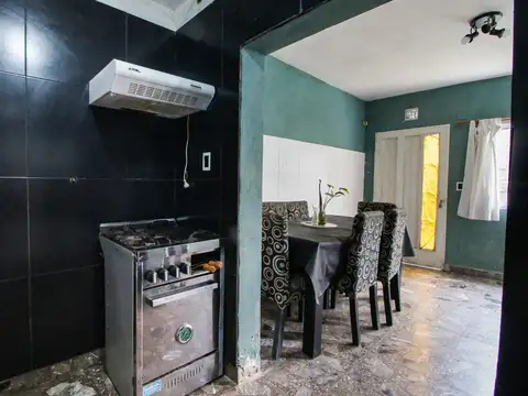 Depto Tipo Casa en Venta 60 años