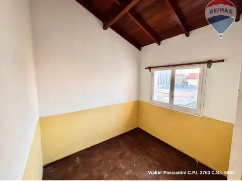 Depto Tipo Casa en Alquiler de 2 dormitorios