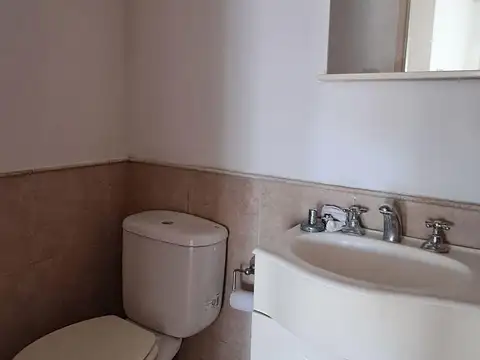 Departamento en Alquiler en Castelar Sur, $ 700.000