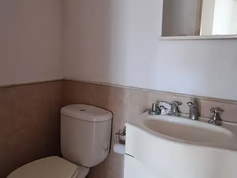Departamento en Alquiler en Castelar Sur, $ 700.000