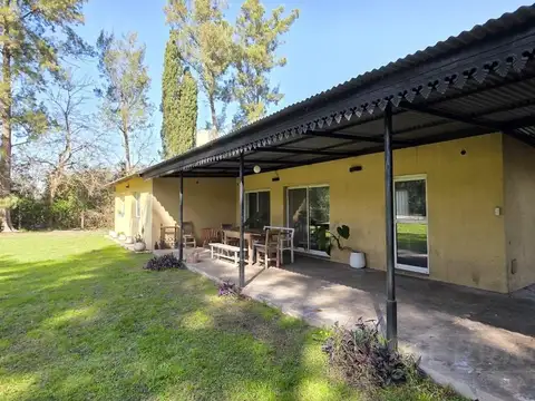 Casa en Venta con 1 cochera