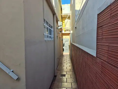 Depto Tipo Casa 3 ambientes con 2 baños