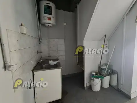 Local en Venta en Villa Raffo, USD 40.000