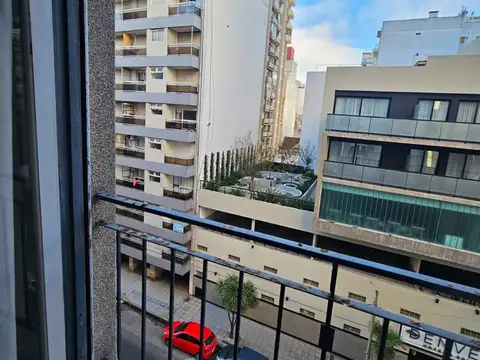 VENTA. DEPTO 1 AMB A LA CALLE EN ESTADO ORIGINAL. GASCON 1900, MAR DEL PLATA