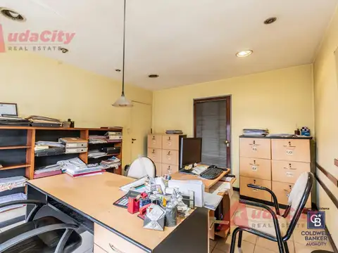 Venta de Oficinas en Merlo Centro