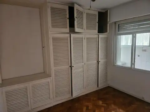 Depto Tipo Casa en Venta 60 años