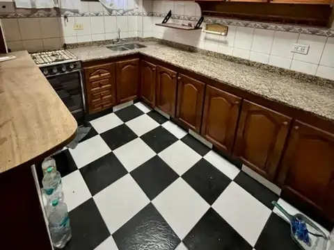 Departamento 3 ambientes con 1 baño