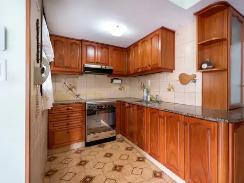 Casa 3 ambientes con 2 baños
