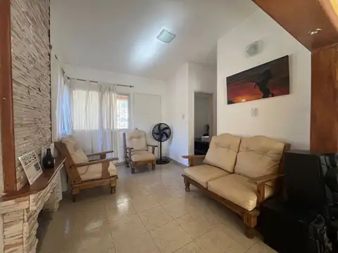 ALQUILER CASA AMOBLADA 2 DORM EL CONDADO COSQUIN