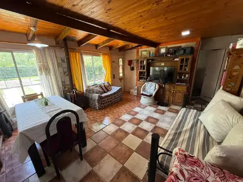 Casa 4 ambientes con 1 baño