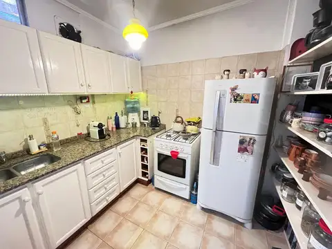 Depto Tipo Casa 4 ambientes con 2 baños