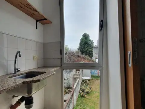 Oficina en Alquiler al Este