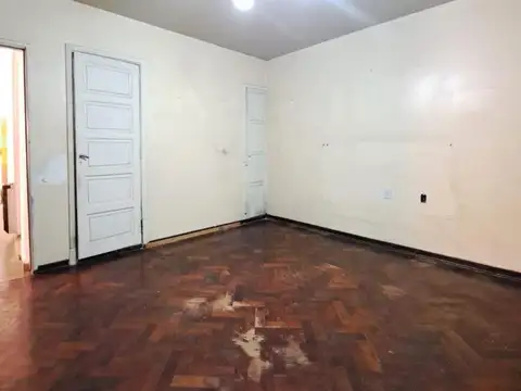 Depto Tipo Casa en Alquiler en Mataderos, $ 800.000