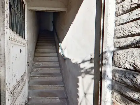 Depto Tipo Casa en Venta de 4 ambientes