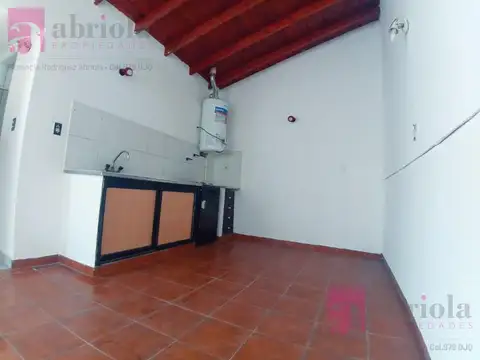 Depto Tipo Casa 2 ambientes con 1 baño