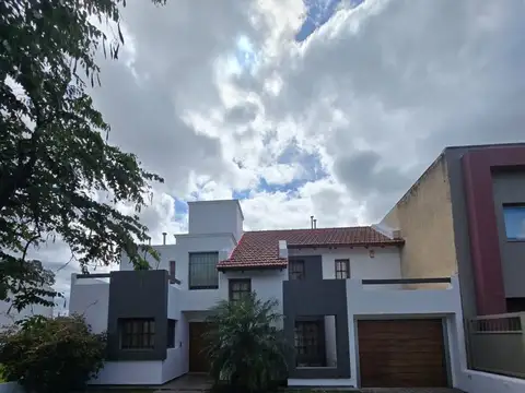 Nicanor Riesco 3200