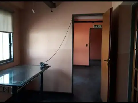 Oficina en Alquiler al Oeste
