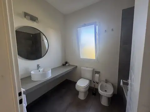 Casa en Alquiler al Noroeste