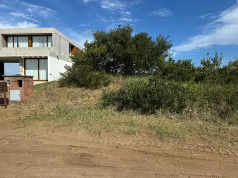 Lote 411 complejo Costa Esmeralda