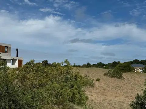 Lote 411 complejo Costa Esmeralda