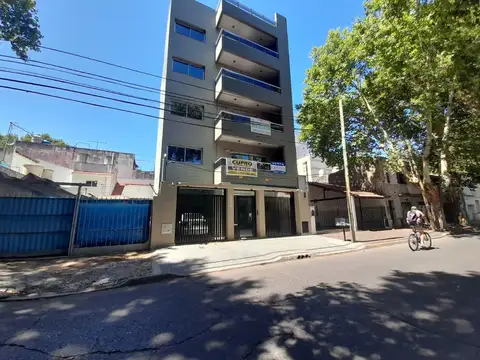 Lincoln 3224 , 1° B