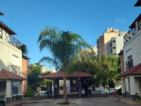 Entre Rios 767 , Piso 2