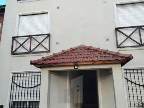 DEPARTAMENTO 2 AMBIENTES MORON CENTRO
